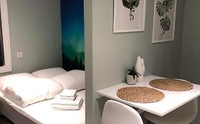 Central Studio Apartment Apt 104